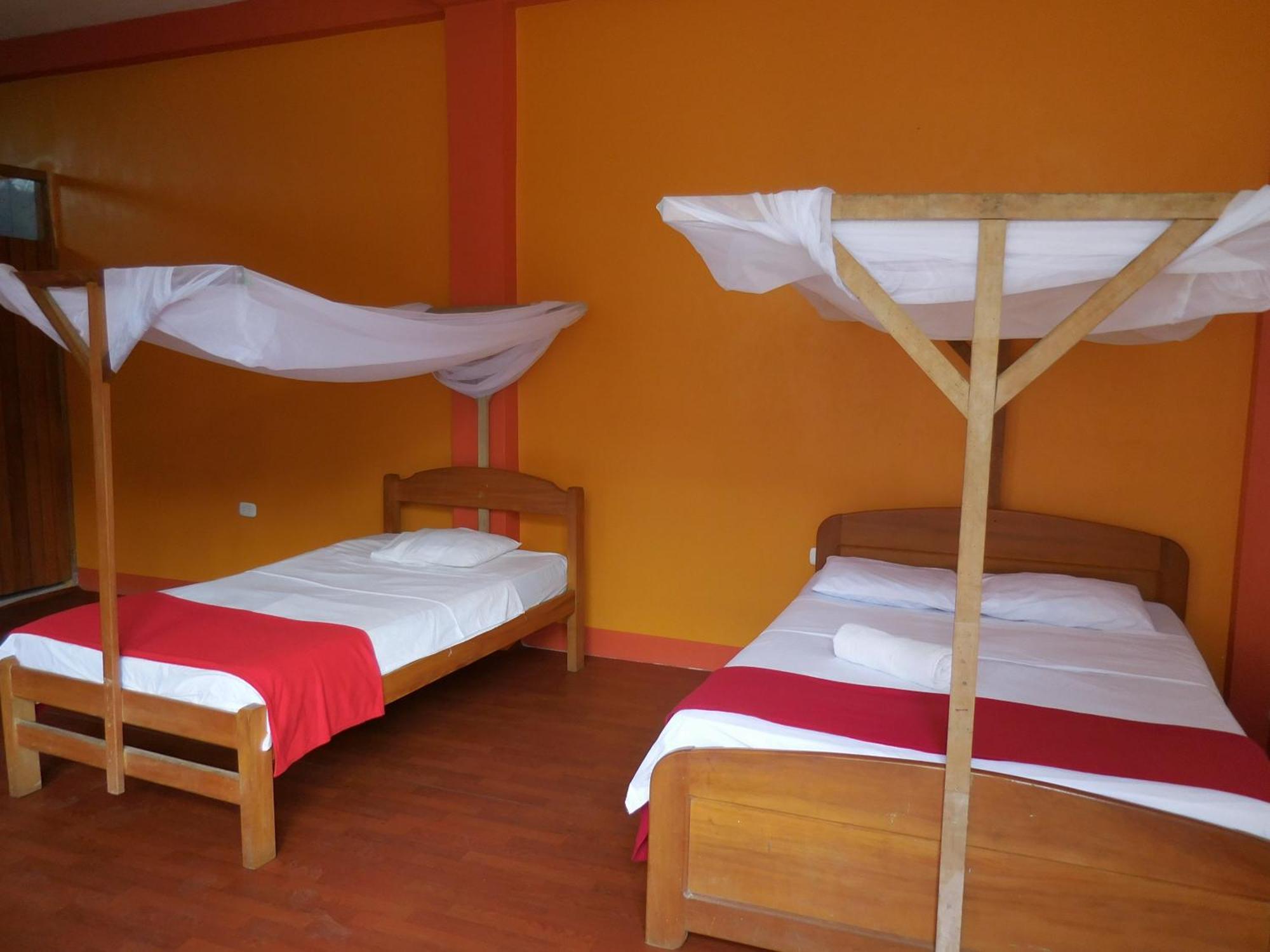 Tambopata Hostel Puerto Maldonado Kültér fotó