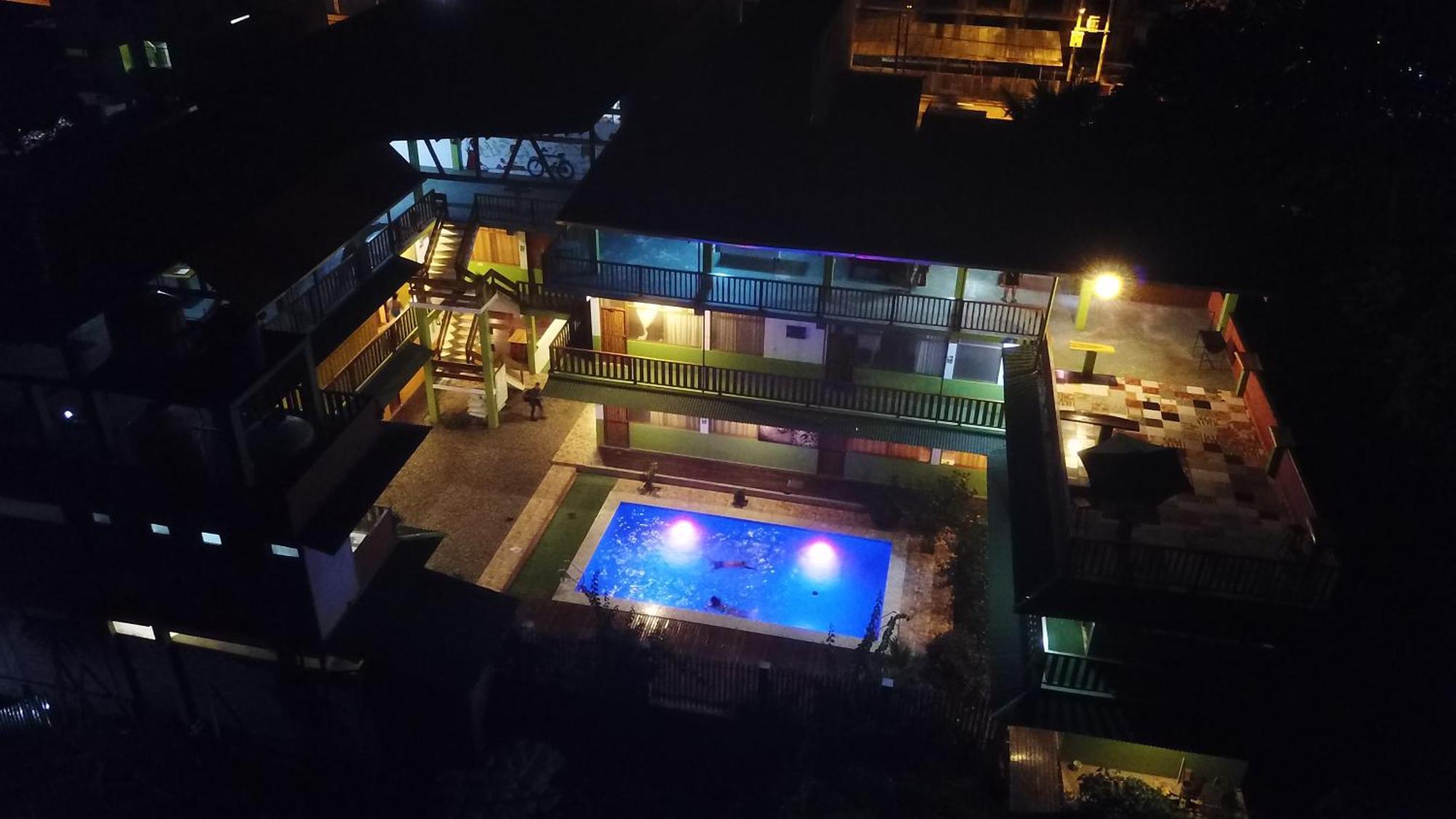 Tambopata Hostel Puerto Maldonado Kültér fotó