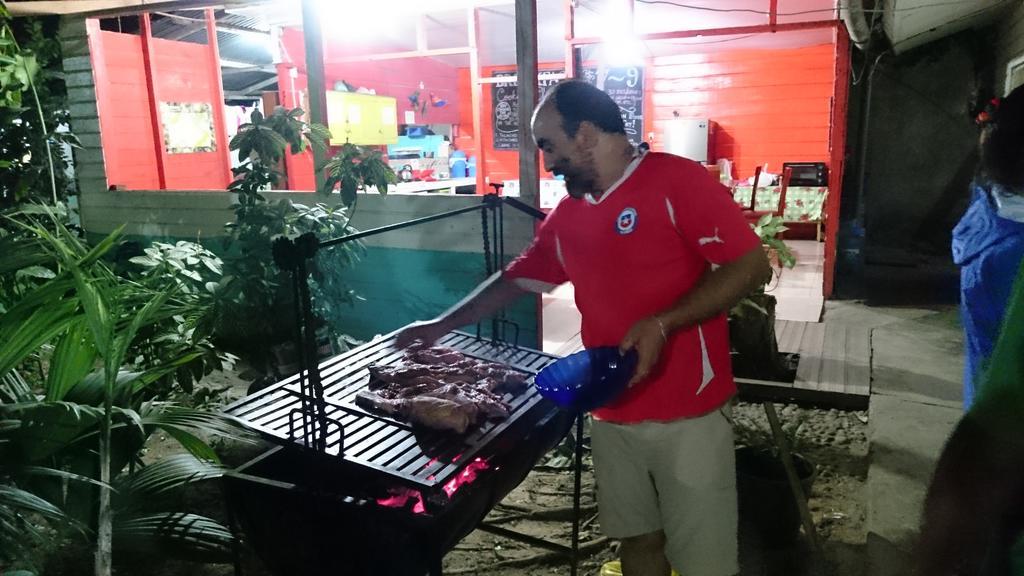 Tambopata Hostel Puerto Maldonado Kültér fotó